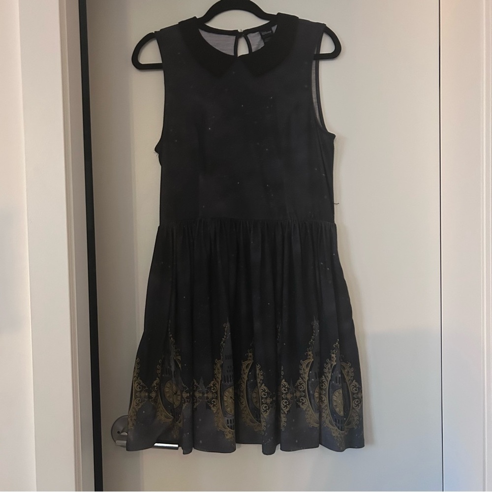 Disney Peter Pan Clock Print Sleeveless dress Sz M